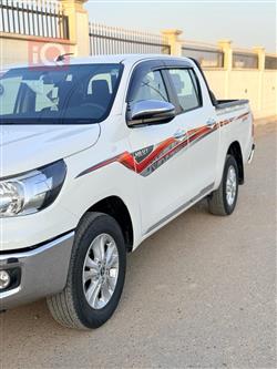 تويوتا هايلوكس